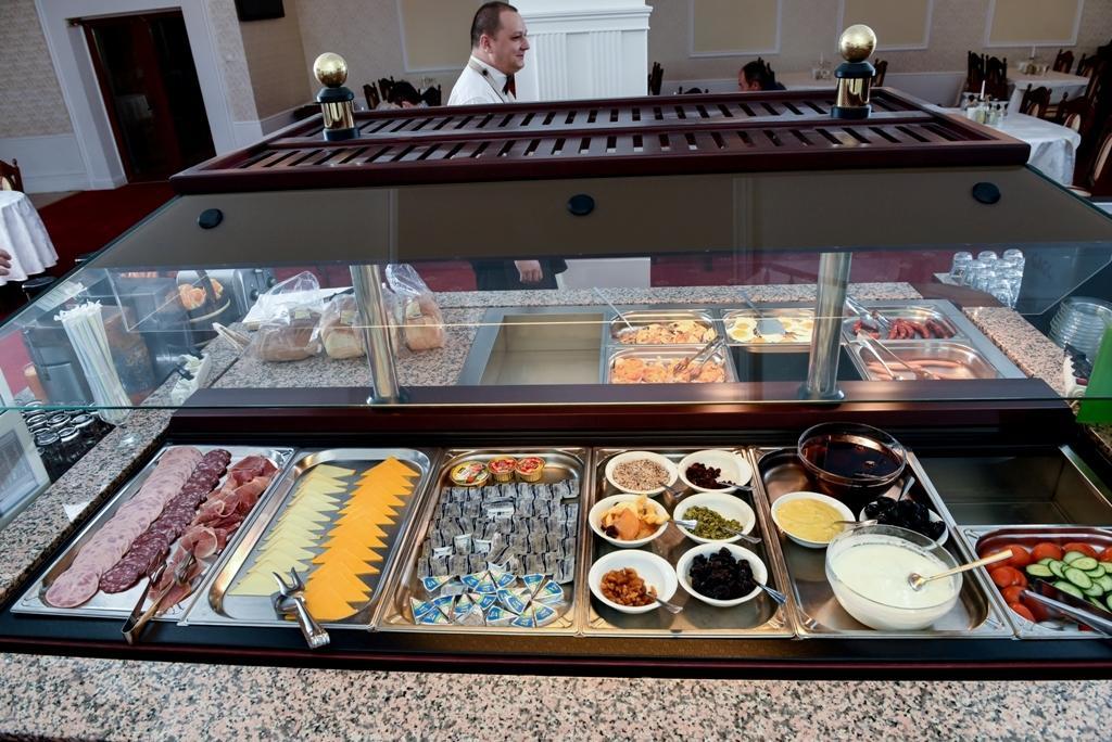 Hotel Europa Nagybánya Kültér fotó